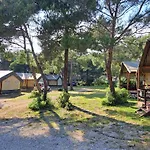 Luksuzni šator Vela Glamping - Camp Cikat - Losinj