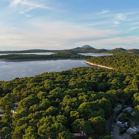 Losinj Glamping - Camp Cikat - Wild 4*