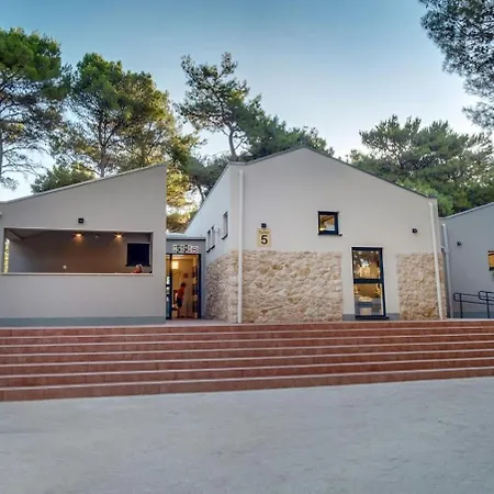 Losinj Glamping - Camp Cikat - Wild Mali Losinj