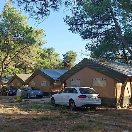 Losinj Glamping - Camp Cikat - Wild 4*